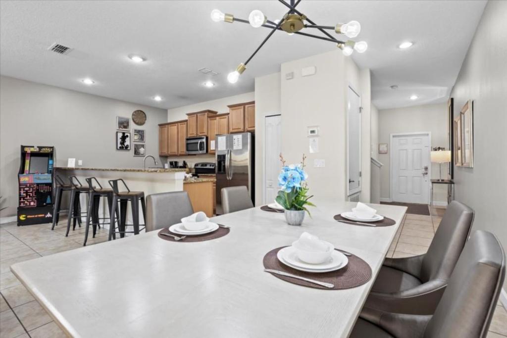 4 Bedrooms - 3 Bathrooms - Paradise Palms 8962 Cp Кисими Екстериор снимка